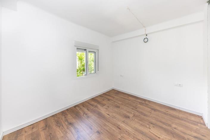 Image No.15-3 Bed Apartment for sale