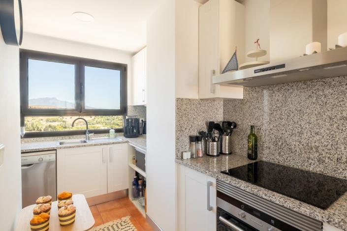 Image No.5-2 Bed Duplex for sale