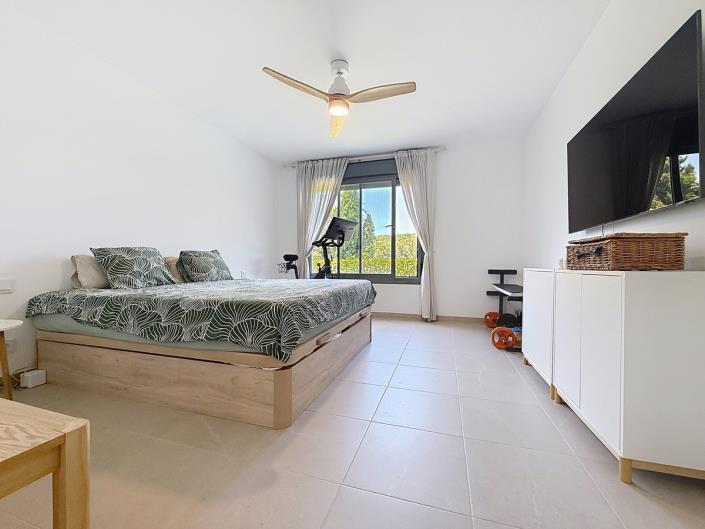 Image No.6-3 Bed Apartment for sale