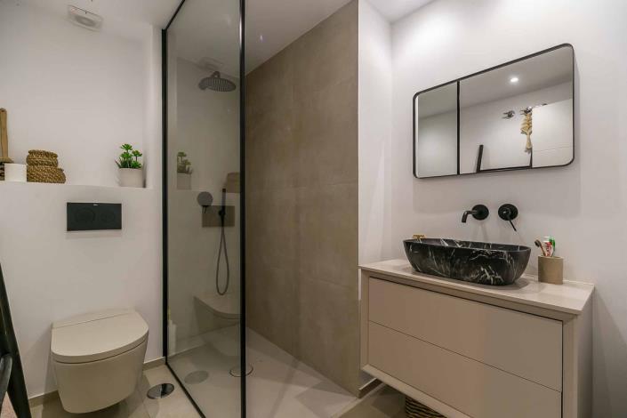 Image No.6-3 Bed Apartment for sale