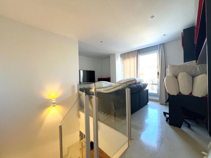 Image No.14-4 Bed Penthouse for sale