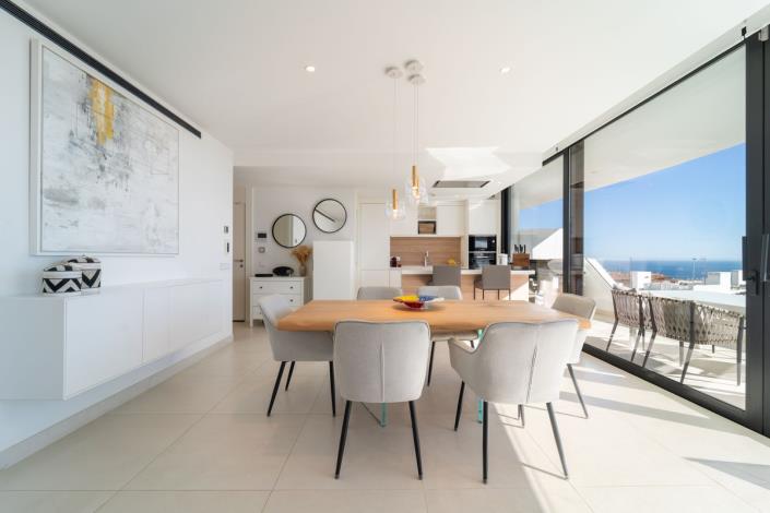 Image No.3-3 Bed Apartment for sale