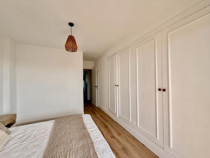 Image No.7-3 Bed Apartment for sale