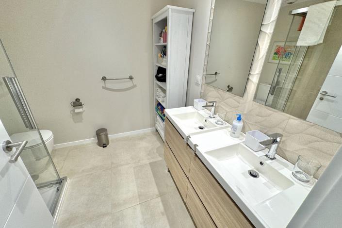 Image No.7-3 Bed Apartment for sale