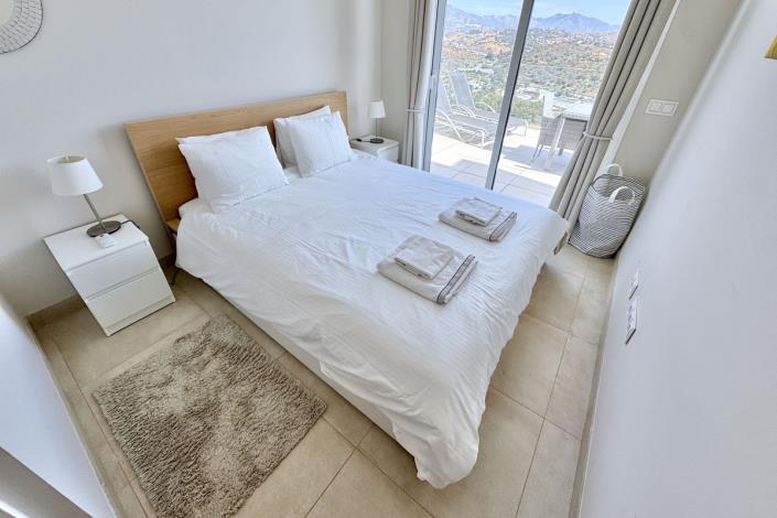 Image No.9-3 Bed Apartment for sale