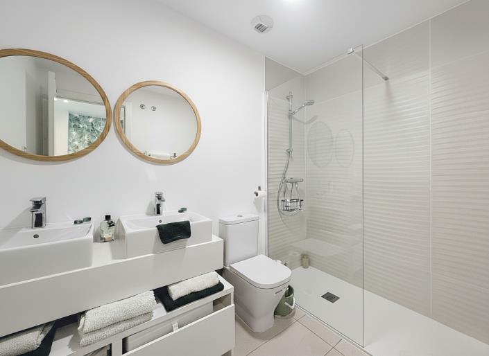 Image No.6-2 Bed Duplex for sale