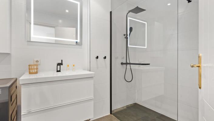 Image No.8-Appartement de 2 chambres à vendre à Calahonda