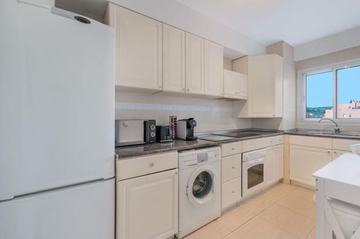 Image No.6-2 Bed Apartment for sale