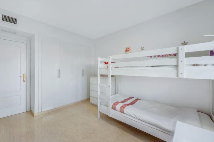 Image No.11-2 Bed Apartment for sale