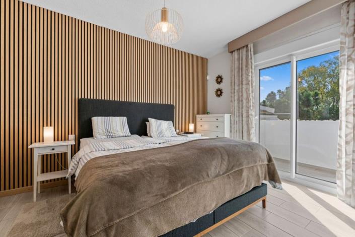 Image No.7-4 Bed Townhouse for sale