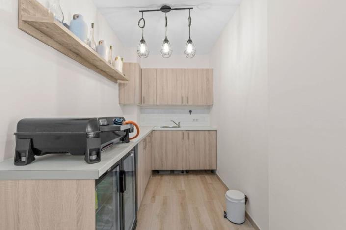 Image No.17-4 Bed Townhouse for sale