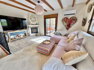 7-aa4cc561180b369757c0bb4af9886cd3