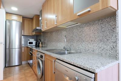 11-20939a0134ad724a8cb2a801094d15a4