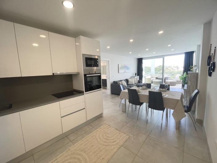 Image No.3-3 Bed Apartment for sale