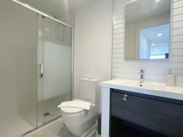 Image No.12-3 Bed Apartment for sale