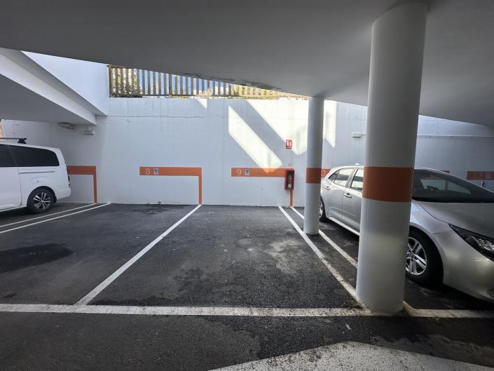 Image No.20-3 Bed Apartment for sale