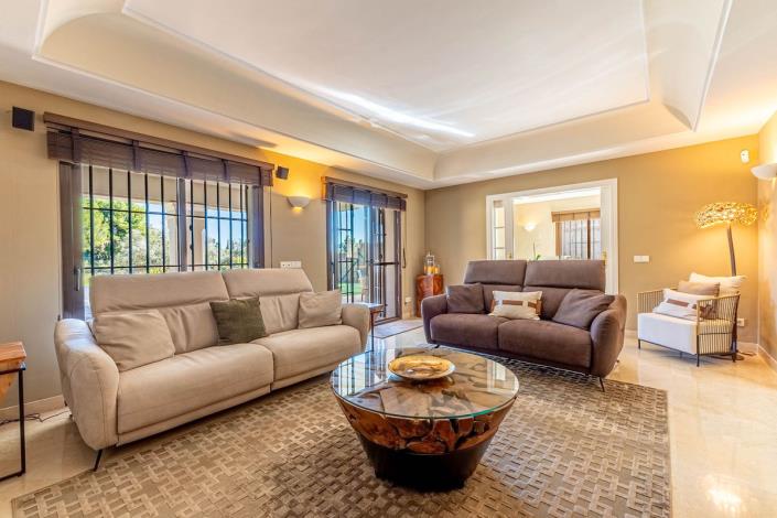 Image No.2-Maison / Villa de 5 chambres à vendre à Mijas Golf