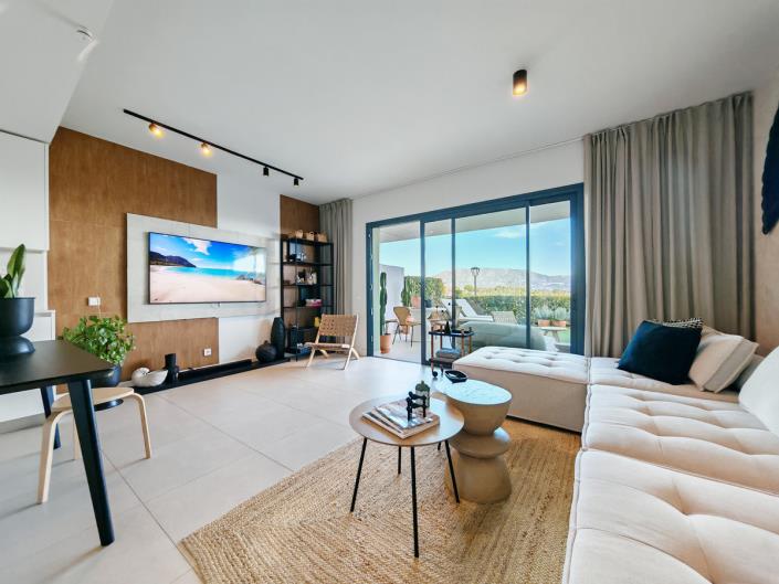 Image No.4-2 Bed Apartment for sale