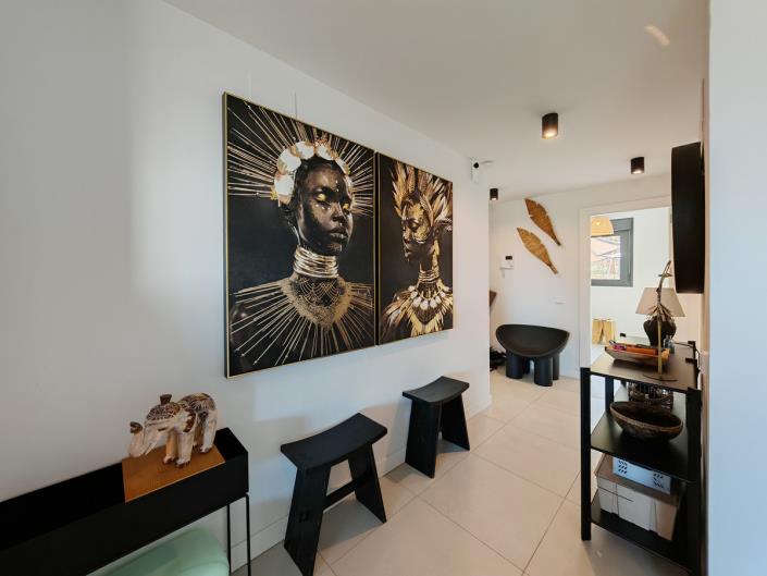 Image No.9-2 Bed Apartment for sale