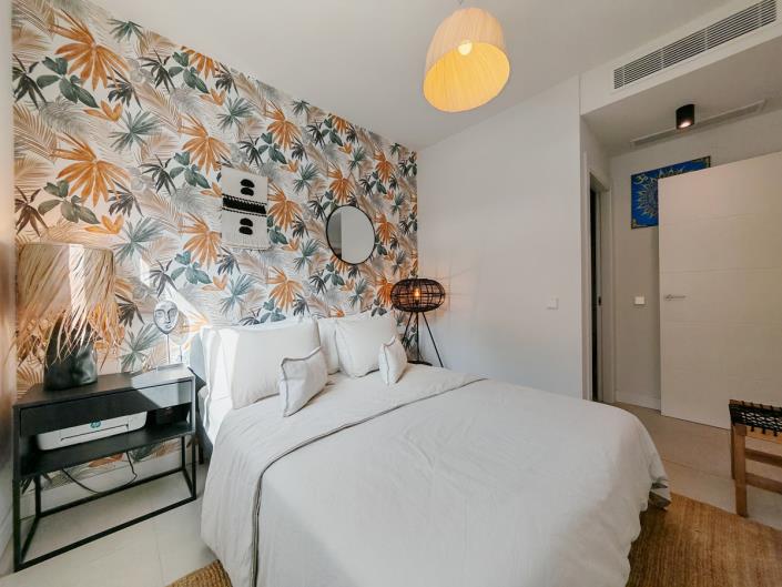 Image No.11-2 Bed Apartment for sale