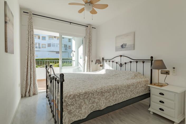 Image No.11-2 Bed Apartment for sale