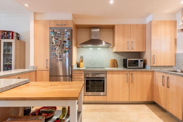 Image No.7-3 Bed Apartment for sale