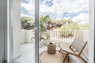 24-b59ea83f0a74727dc1499d2a7ec80eaa