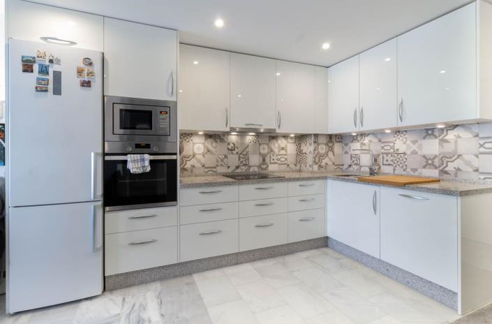 Image No.4-2 Bed Apartment for sale