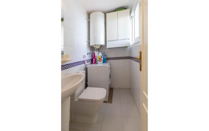 Image No.8-2 Bed Apartment for sale