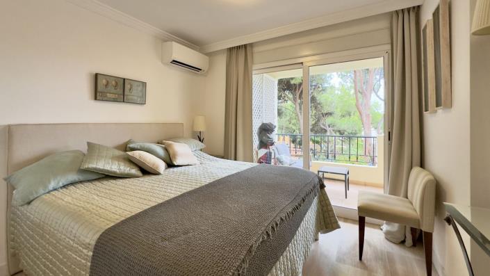 Image No.10-2 Bed Apartment for sale