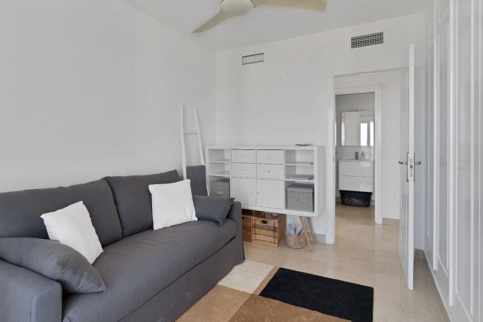 Image No.12-2 Bed Penthouse for sale