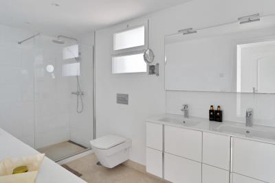 21-2c707e7c511429b4f8ec4ee5f221ddb6