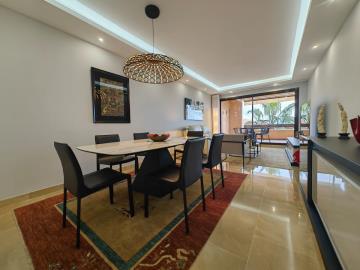 12-53013098fcab6c38b1379cd33298e050