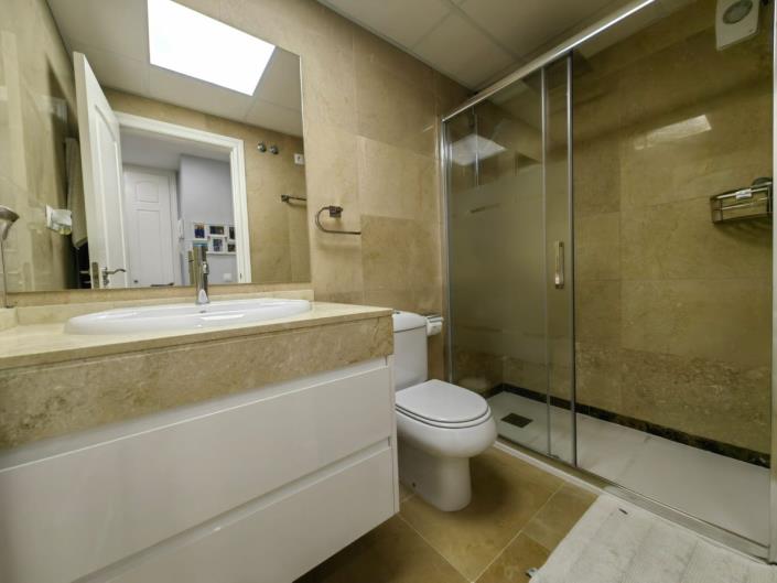 Image No.13-2 Bed Apartment for sale