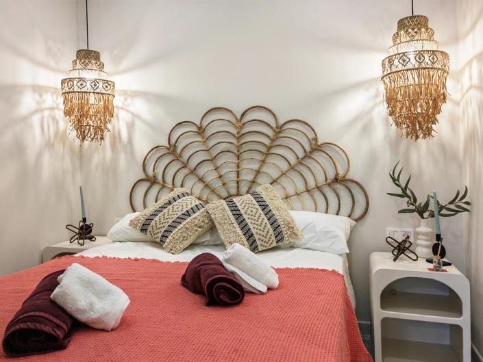 Image No.8-2 Bed Apartment for sale