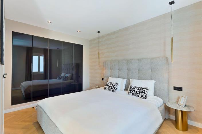 Image No.9-4 Bed Townhouse for sale