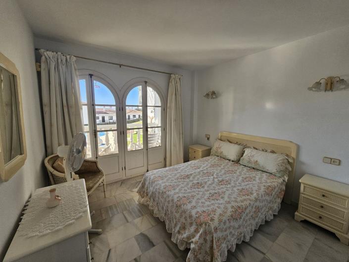 Image No.8-2 Bed Apartment for sale