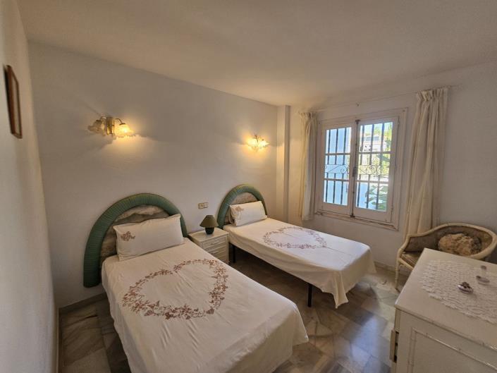 Image No.9-2 Bed Apartment for sale