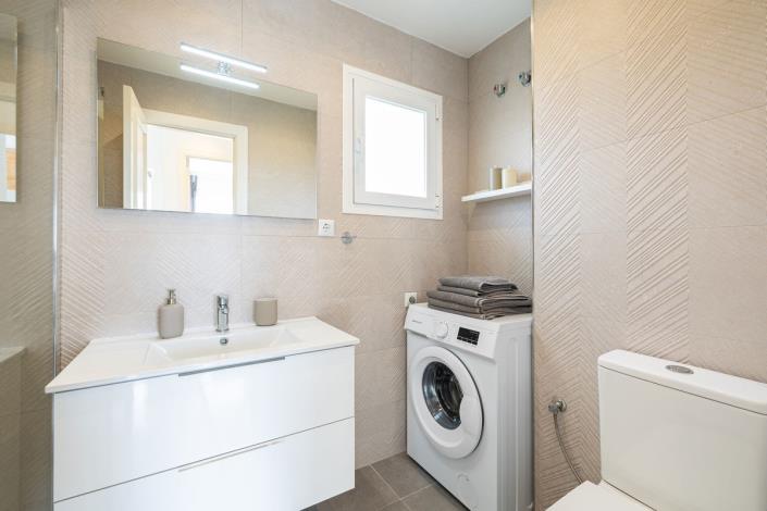 Image No.8-3 Bed Apartment for sale