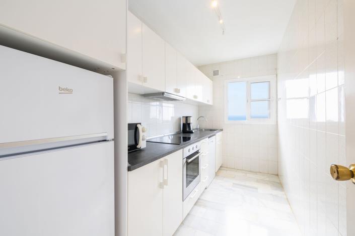 Image No.11-3 Bed Apartment for sale