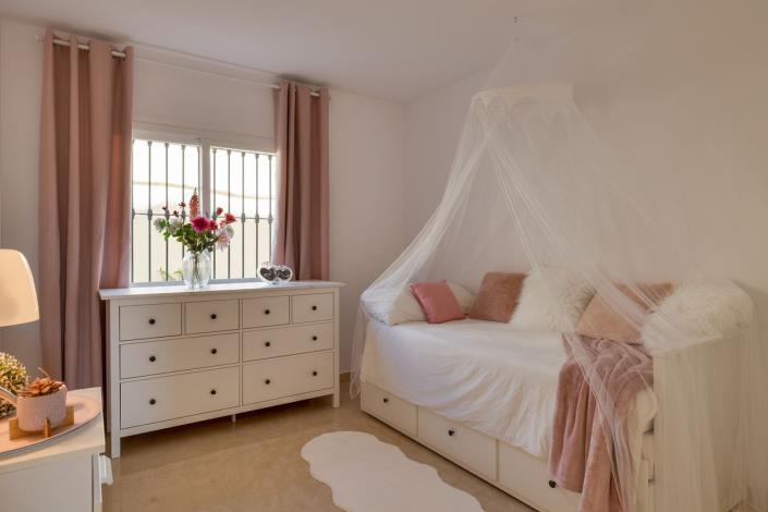 Image No.8-3 Bed Apartment for sale