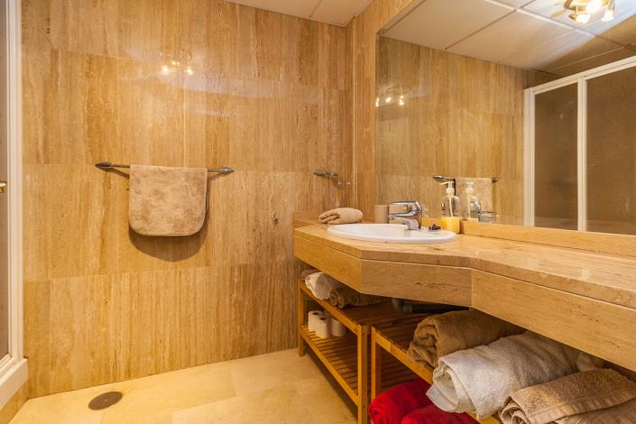 Image No.10-Appartement de 2 chambres à vendre à Elviria