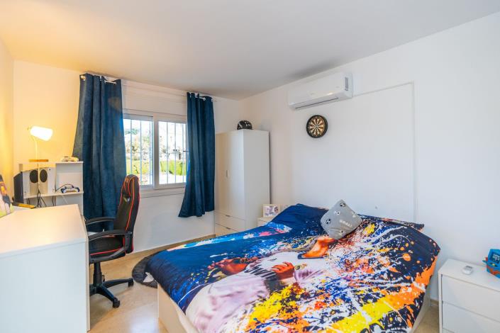 Image No.11-2 Bed Apartment for sale