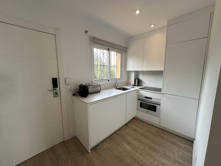 Image No.7-2 Bed Townhouse for sale