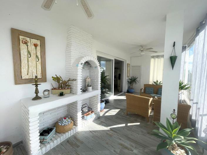 Image No.2-Penthouse de 2 chambres à vendre à Estepona