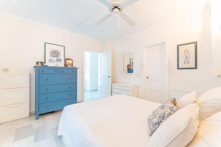 Image No.7-Appartement de 2 chambres à vendre à Calahonda