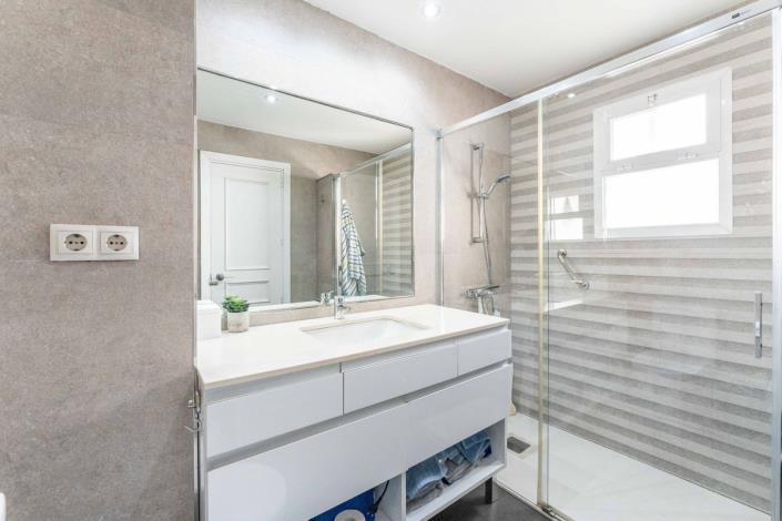 Image No.8-Appartement de 2 chambres à vendre à Calahonda