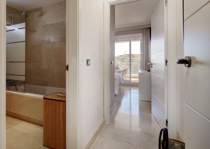 Image No.8-2 Bed Apartment for sale