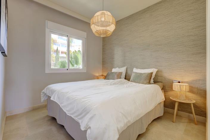 Image No.12-2 Bed Apartment for sale