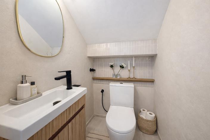 Image No.11-3 Bed Townhouse for sale